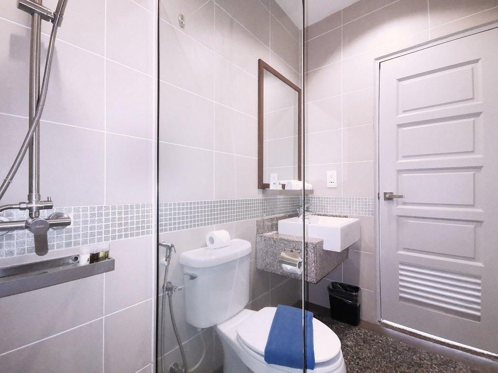 SEAVIEW DELUXE ROOM  Ramada by Wyndham Langkawi Marina Kedah