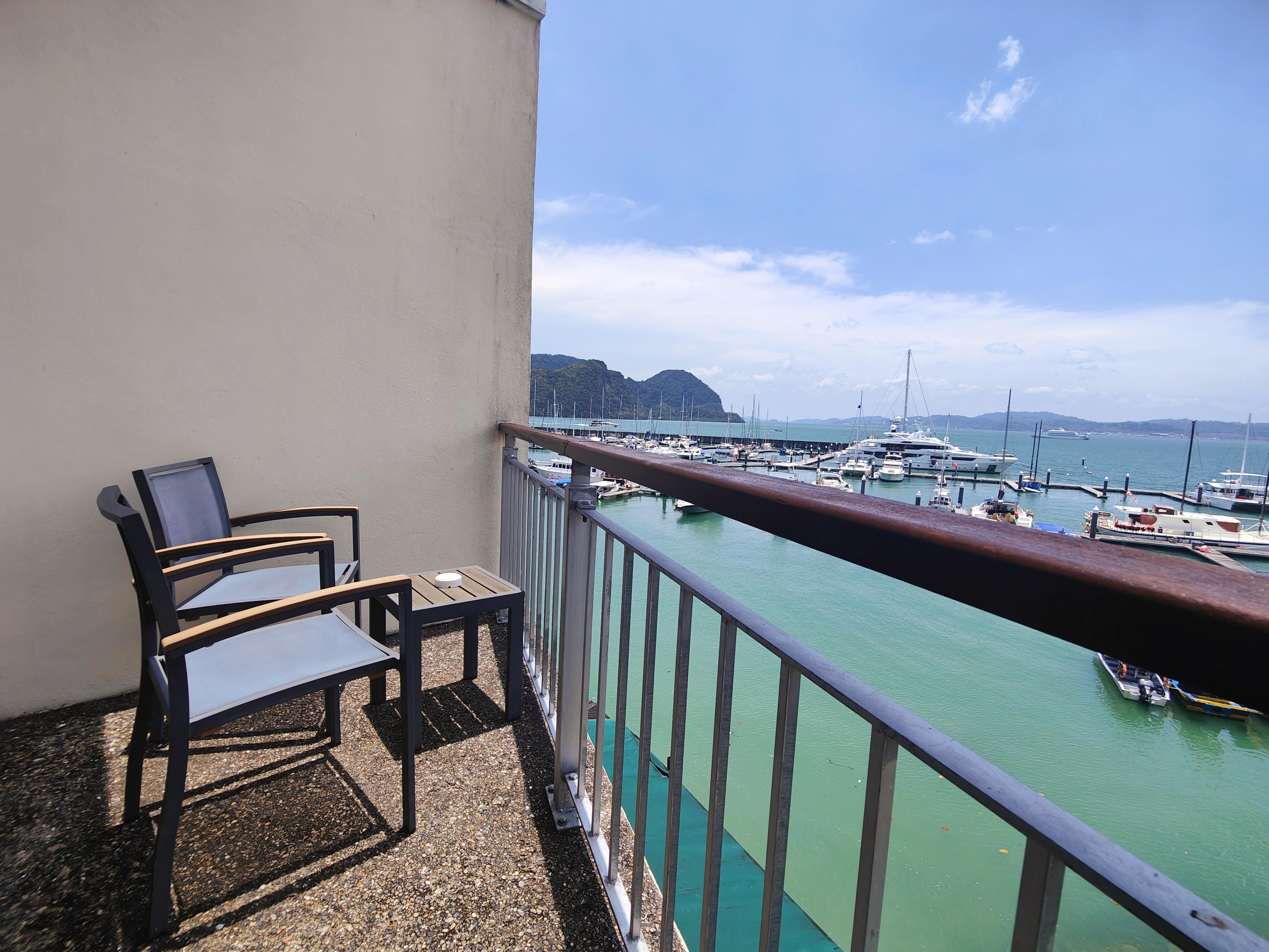 COMMODORE SUITE  Ramada by Wyndham Langkawi Marina Kedah