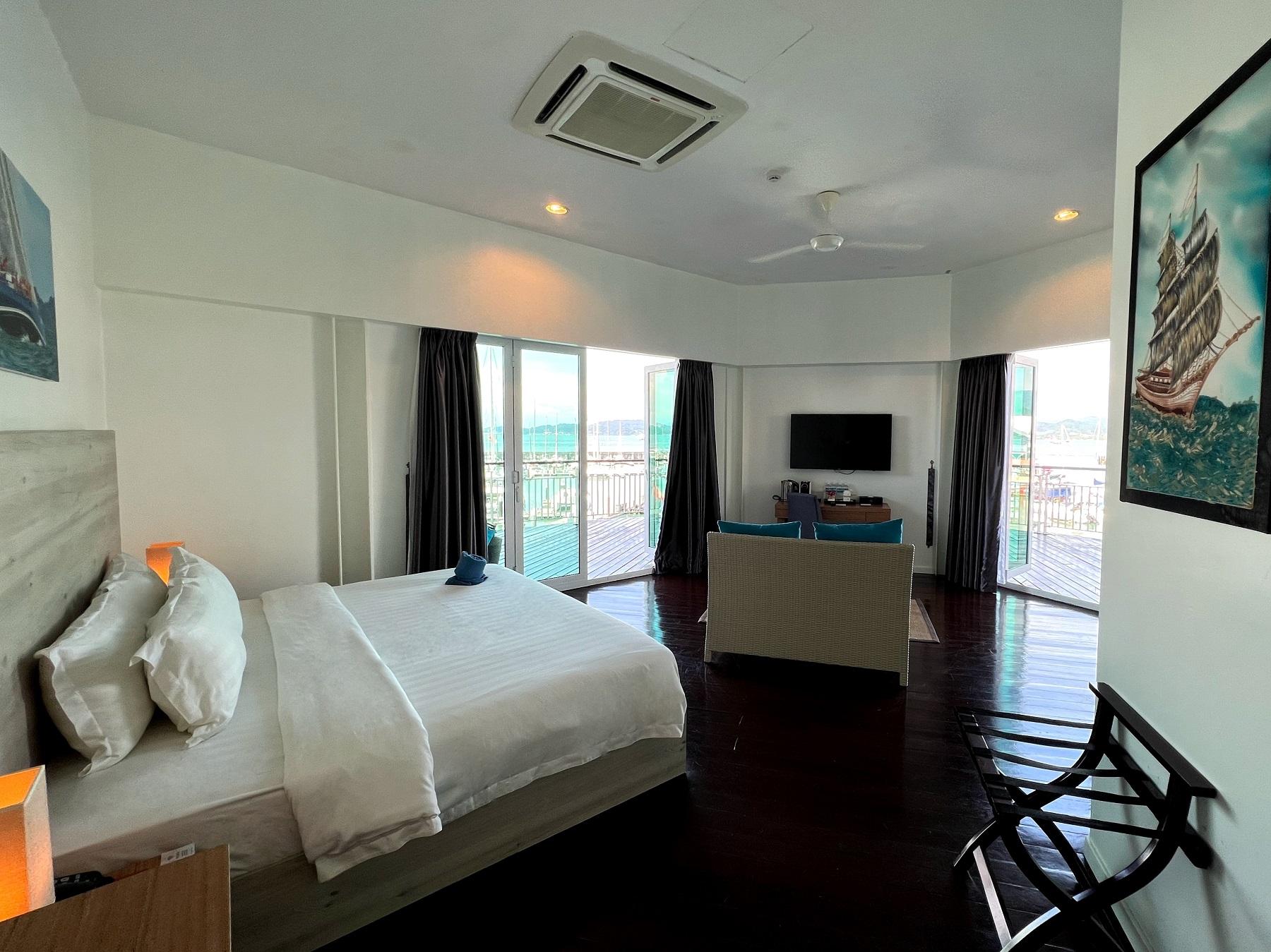 CAPTAIN'S SUITES  Ramada by Wyndham Langkawi Marina Kedah