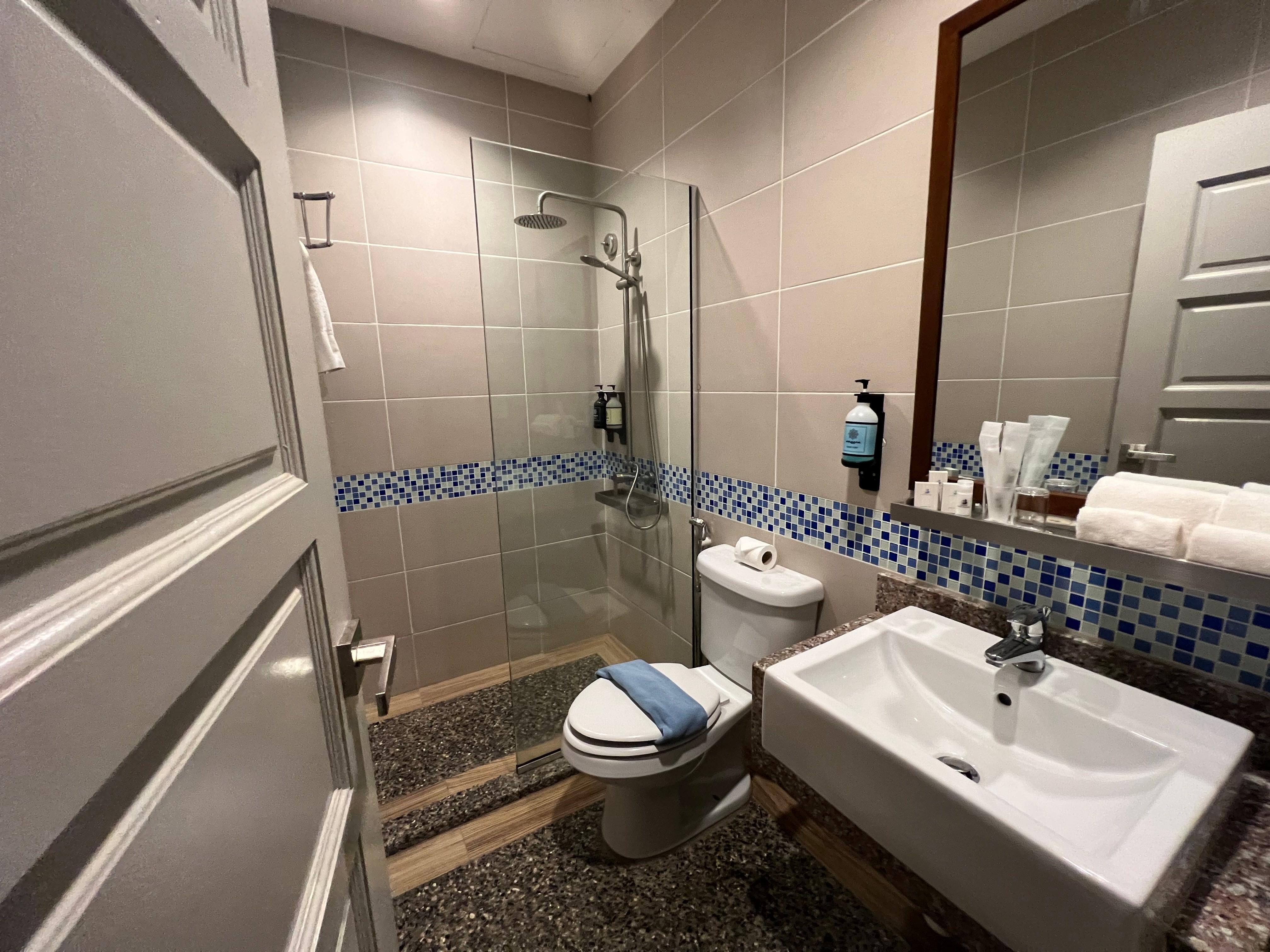 COMMODORE SUITE  Ramada by Wyndham Langkawi Marina Kedah